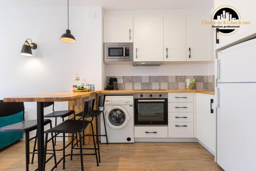 Apartamento El Solaire Centro توريمولينوس المظهر الخارجي الصورة
